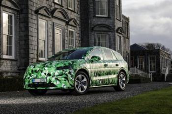 Az első fotók és információk is megérkeztek az elektromos Skoda Enyaqról